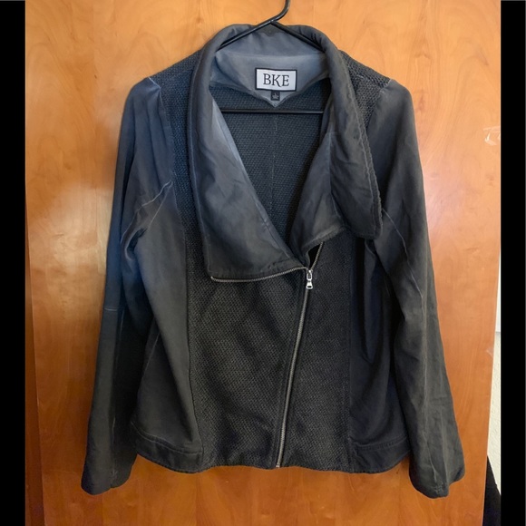 Buckle Side ZIp Jacket - Picture 7 of 14